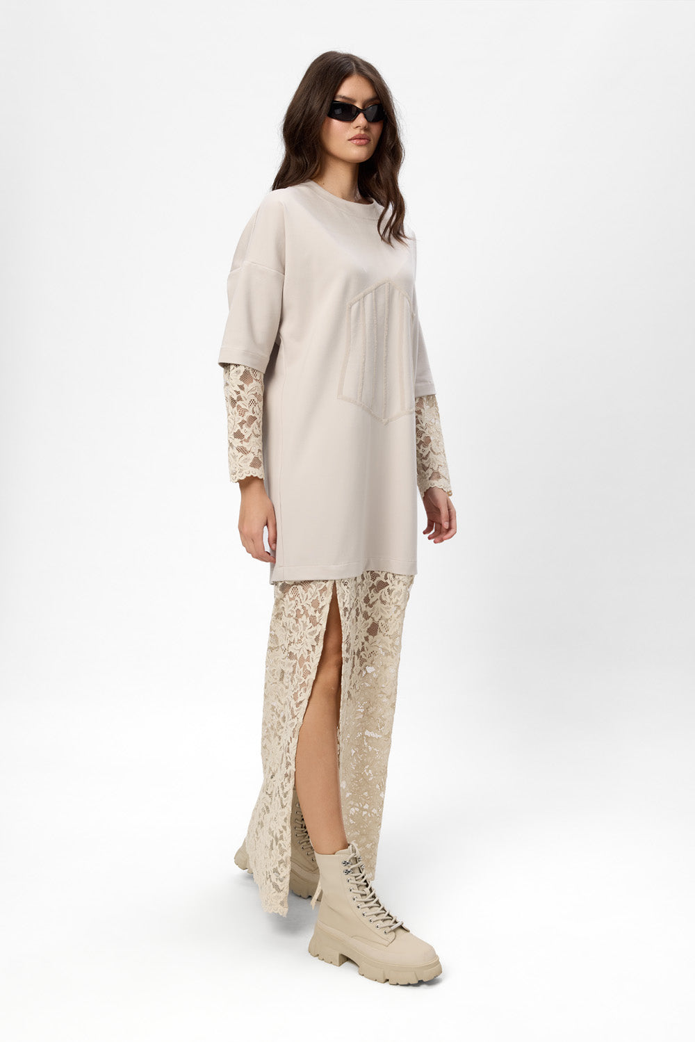 Rochie vanilla cu fusta si maneci de dantela si cu corset Venice