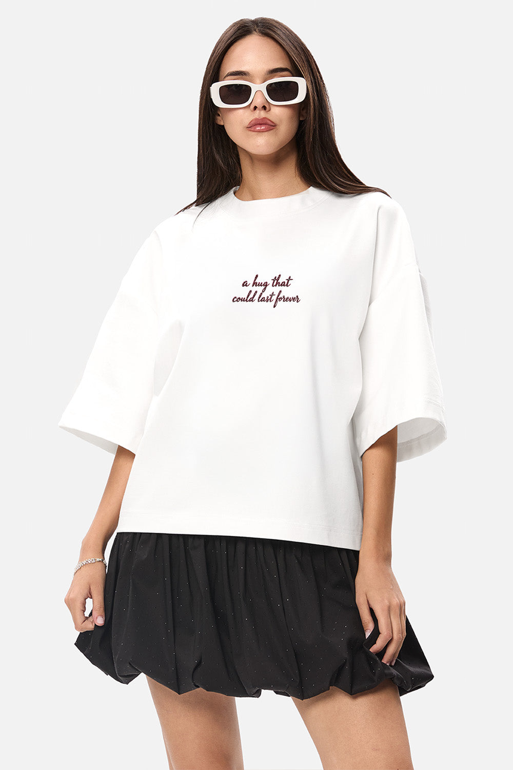 Tricou off-white cu imprimeu Burgundy Hands