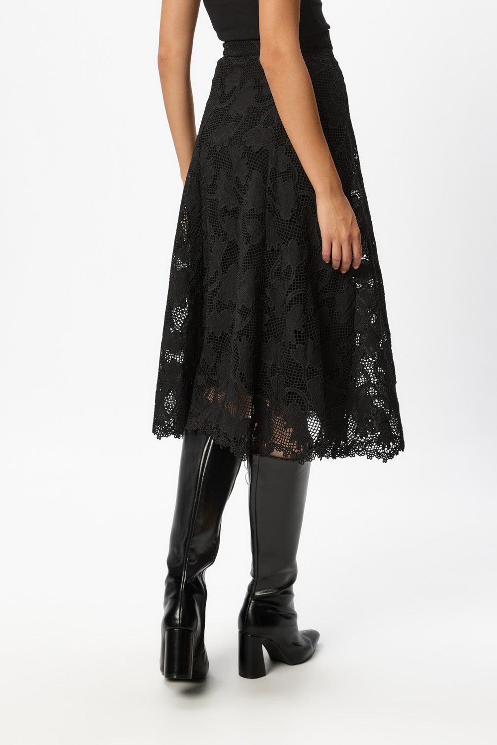 Fusta Midi din dantela  Neagra Snowflake V3