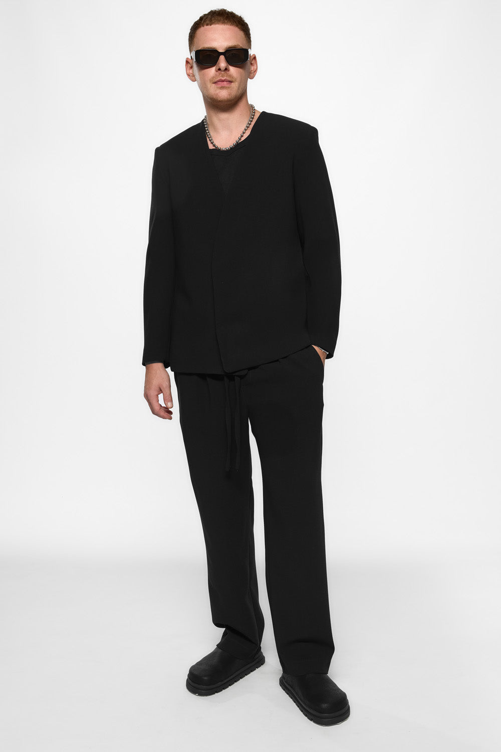 Cardigan negru din stofa de barbati 247 v2 