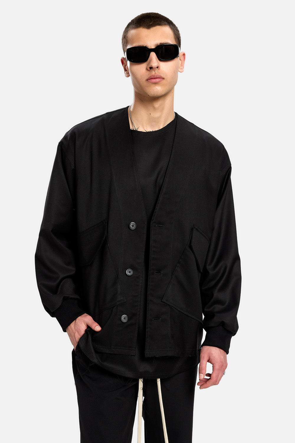 Cardigan negru din stofa Thom