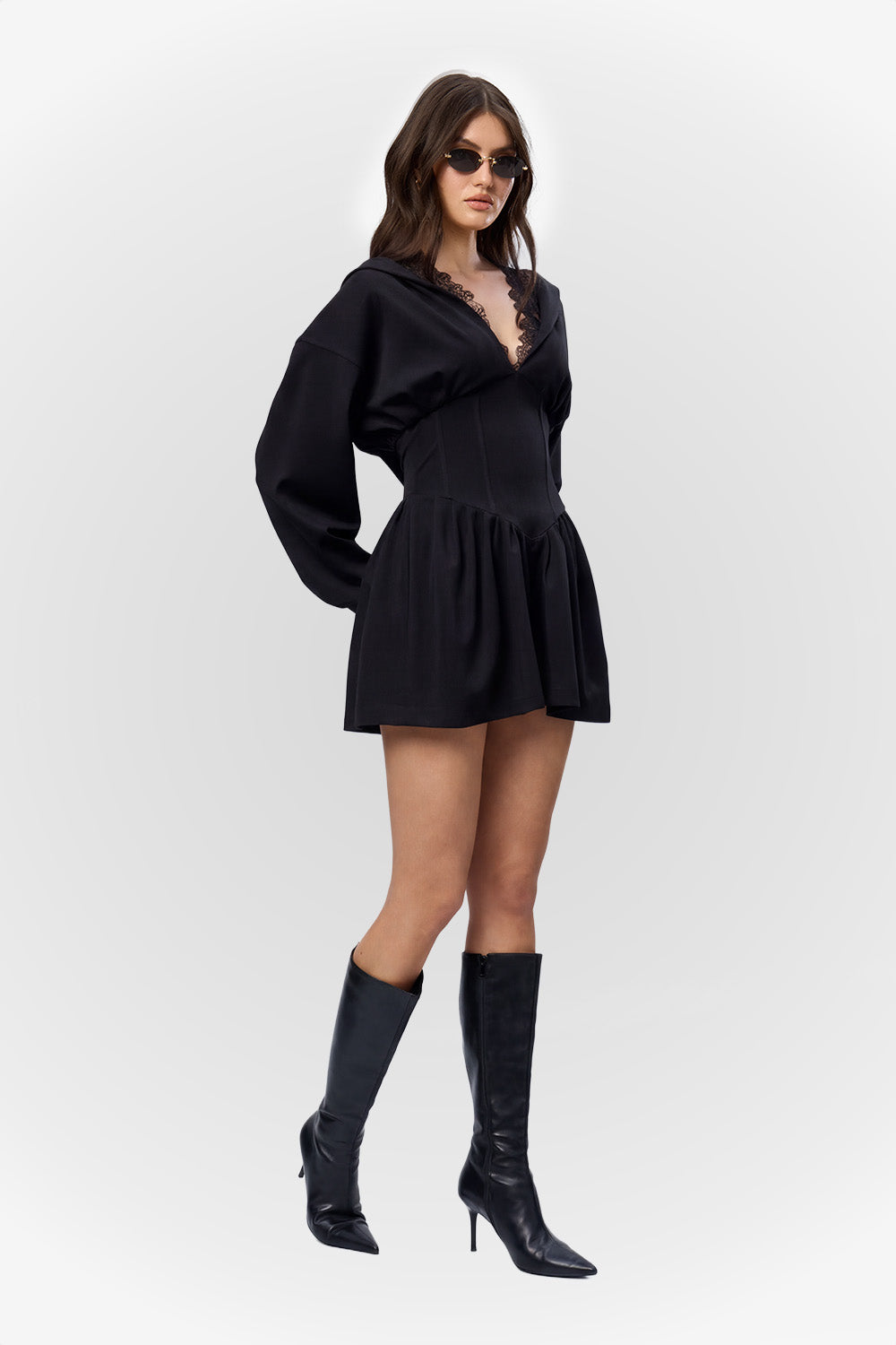 Rochie neagra cu corset si dantela Karol V2