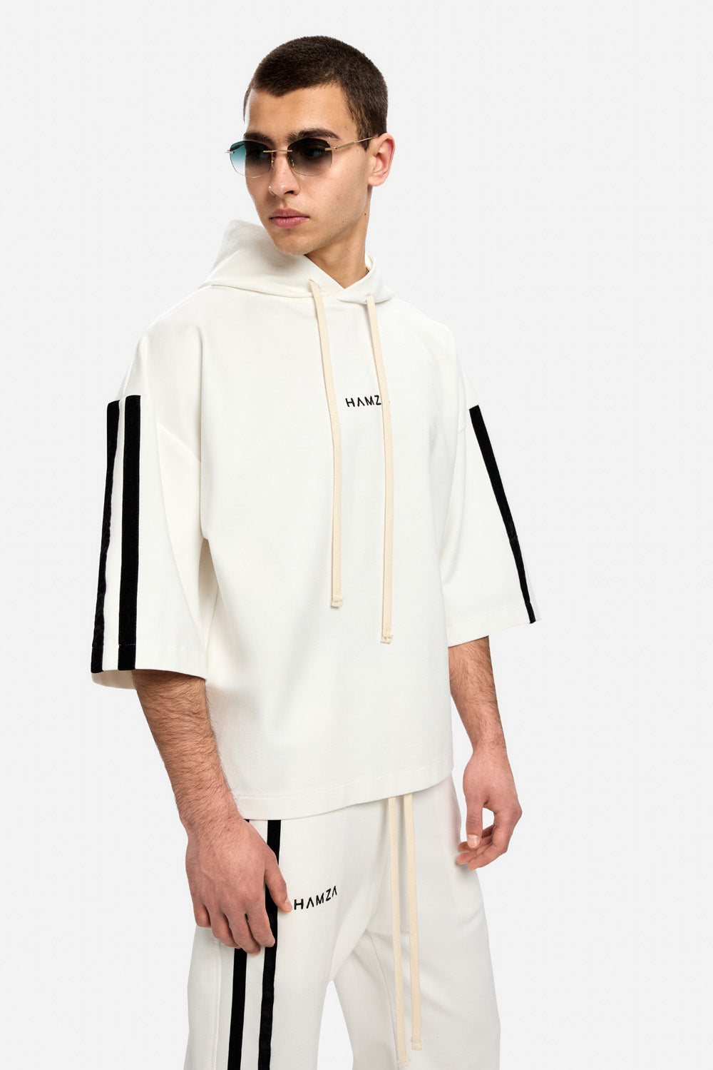 Tricou off white oversized cu gluga Vanilla