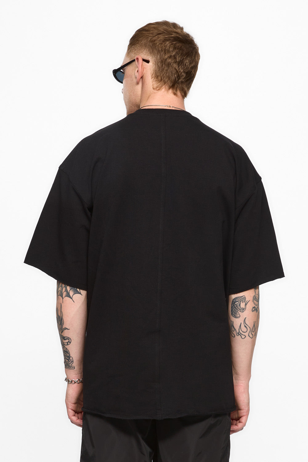 Serenity Printed T-Shirt | Men | Black | Modern and Elegant Style | Comfort and Functionality | Atelier Hamza