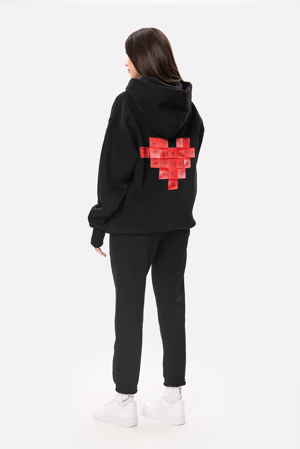 Pantalon negru de trening cu imprimeu Heart Post