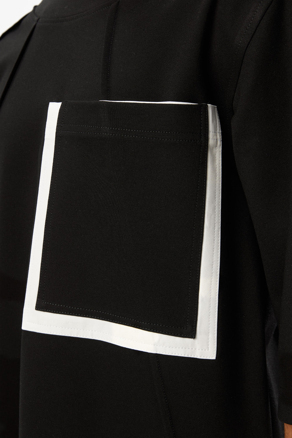 Tricou Negru Omar Pocket 