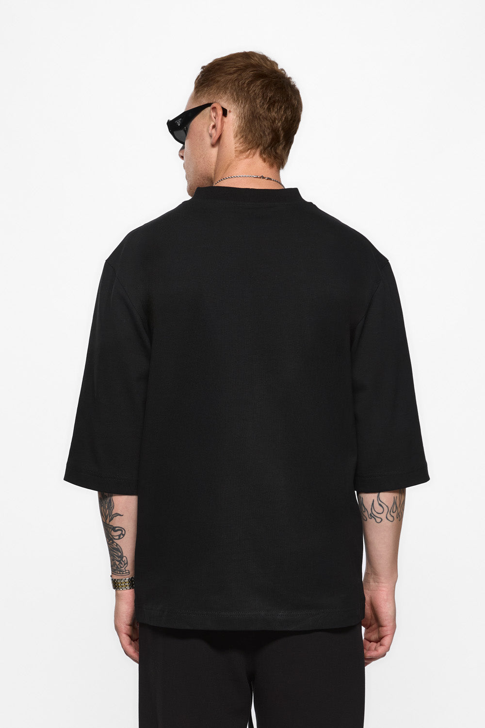 247 T-shirt with decorative stitching | Men | Black | Modern & Elegant Style | Comfort & Functionality | Atelier Hamza