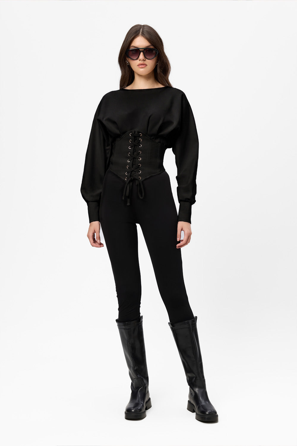 Nyssa V3 black Top
