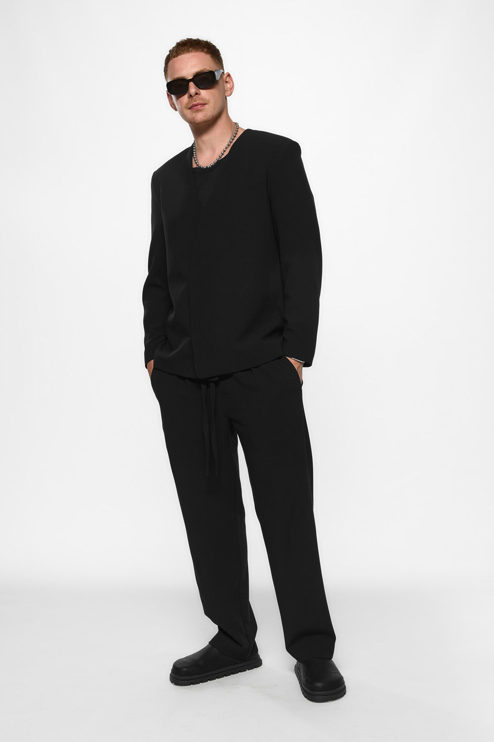 Cardigan negru din stofa de barbati 247 v2 