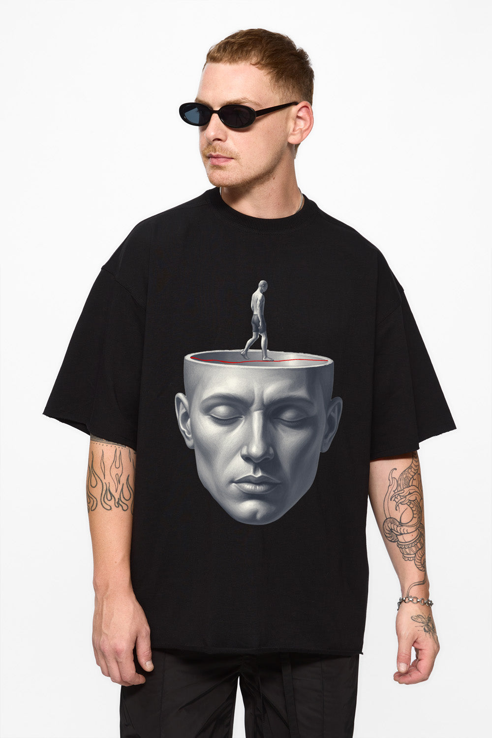 Tricou negru oversized cu imprimeu Serenity