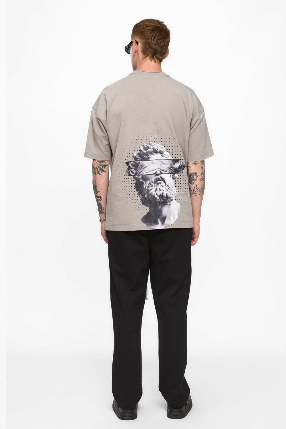 Tricou gri cu imprimeu Ruh