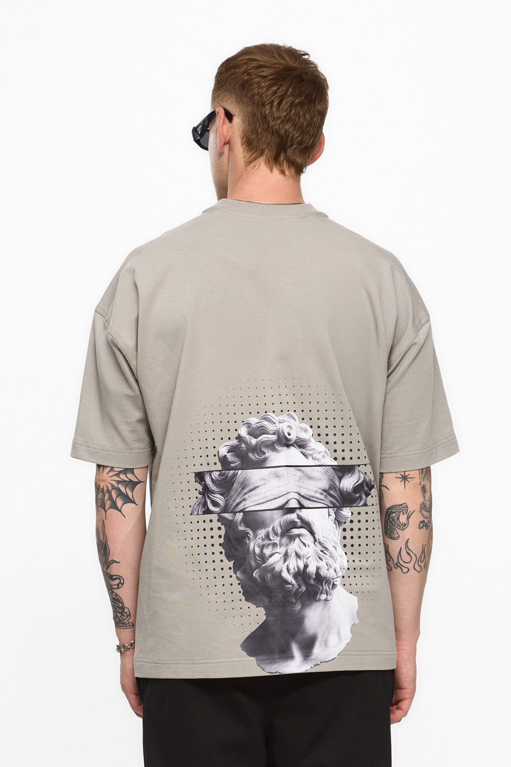 Tricou gri cu imprimeu Ruh