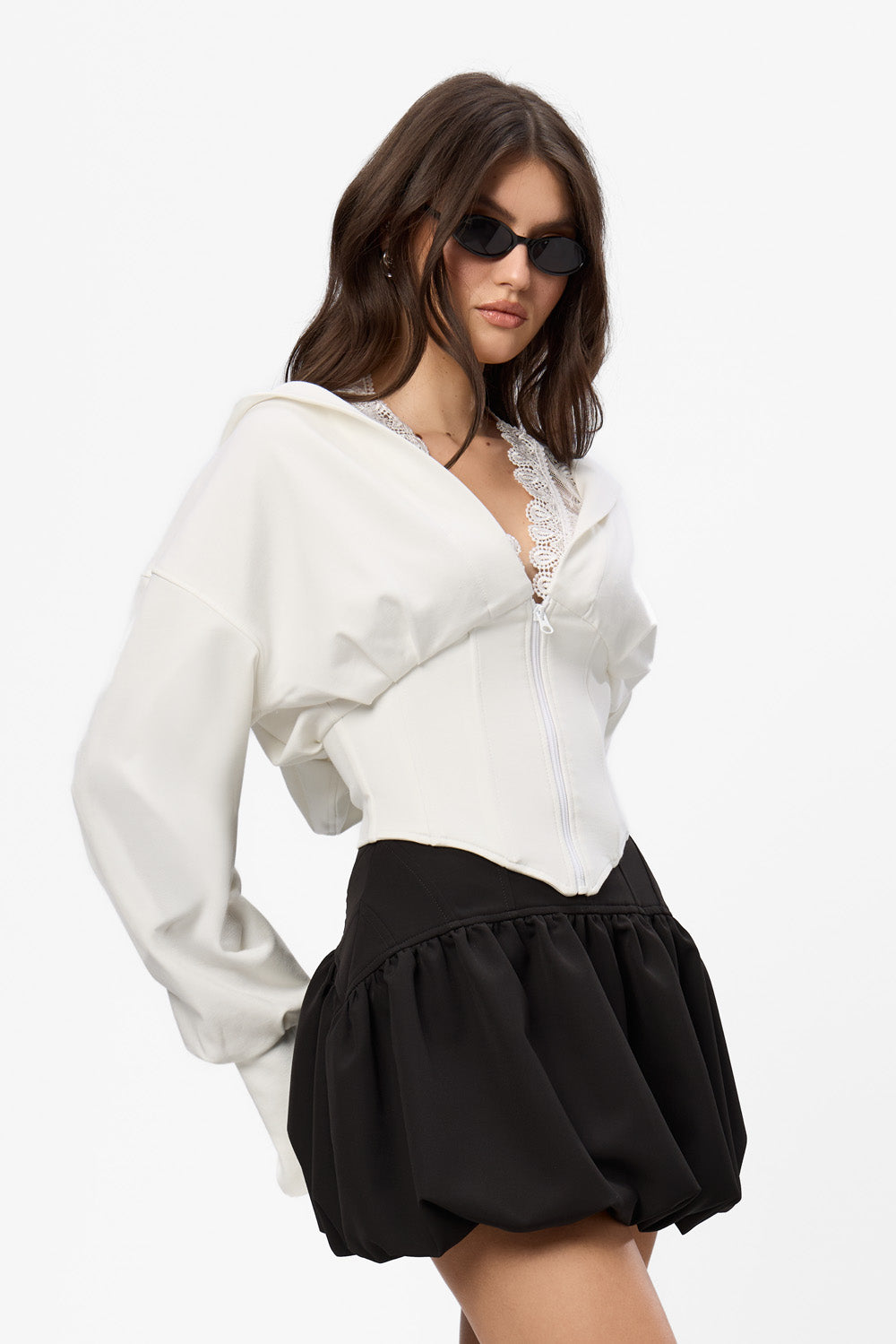 Hanorac off-white cu corset si dantela Karol V2