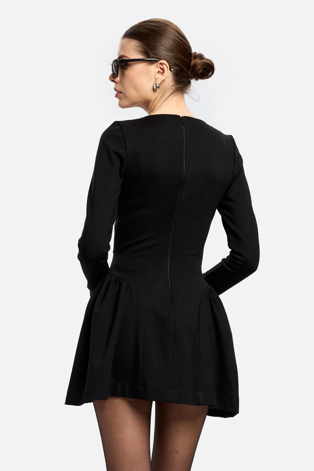 Lille black dress with long sleeves