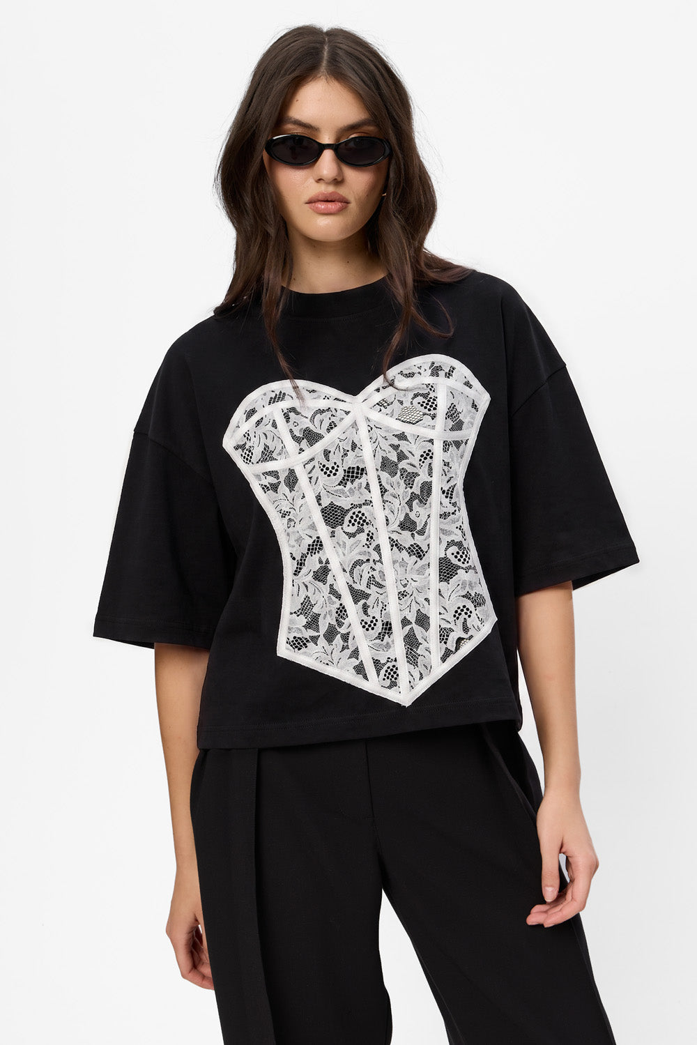 Tricou negru cu corset cusut Silhouette