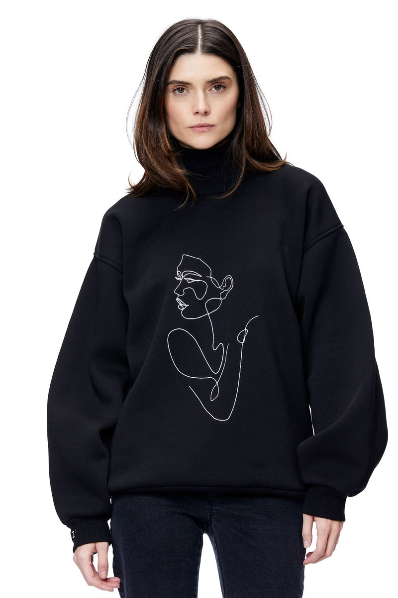 Bipolar embroidered W Turtleneck