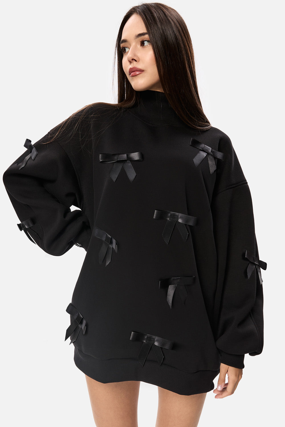 Maleta neagra Oversized flausata cu fundite Froufrou