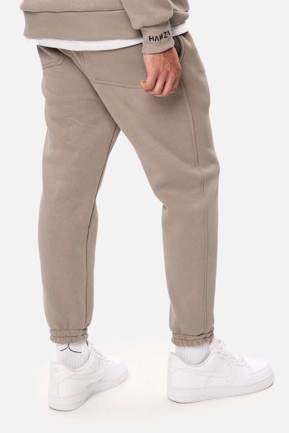 Pantaloni bej trening flausat cu broderie Serotonin