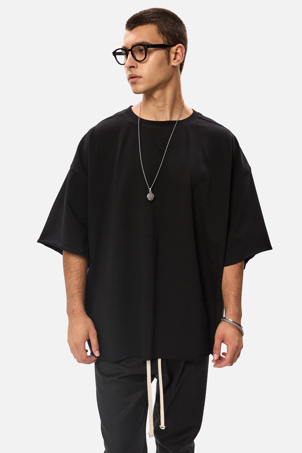 Tricou negru oversized