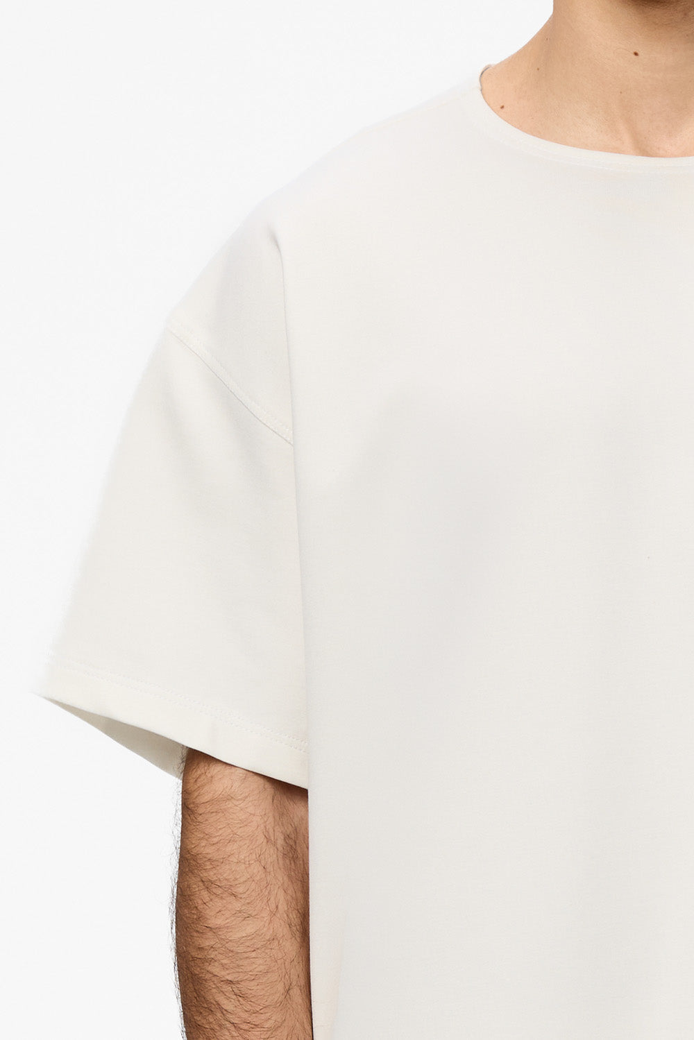 Oversized III off-white T-shirt - Hamza