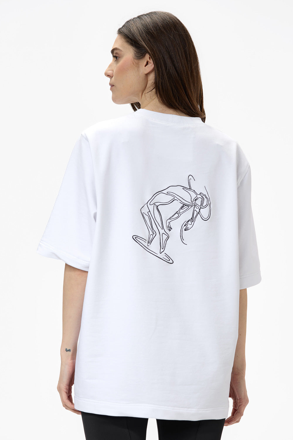 Aura embroidered W t-shirt