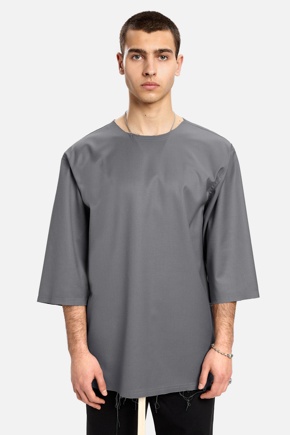 Tricou din stofă Thom | Bărbați | Gri | Stil Modern & Elegant | Confort & Funcționalitate | Atelier Hamza