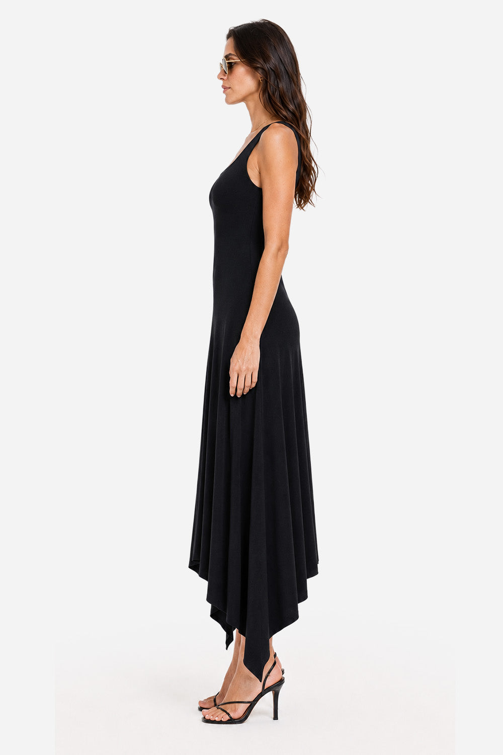 Rochie asimetrica neagra Valencia