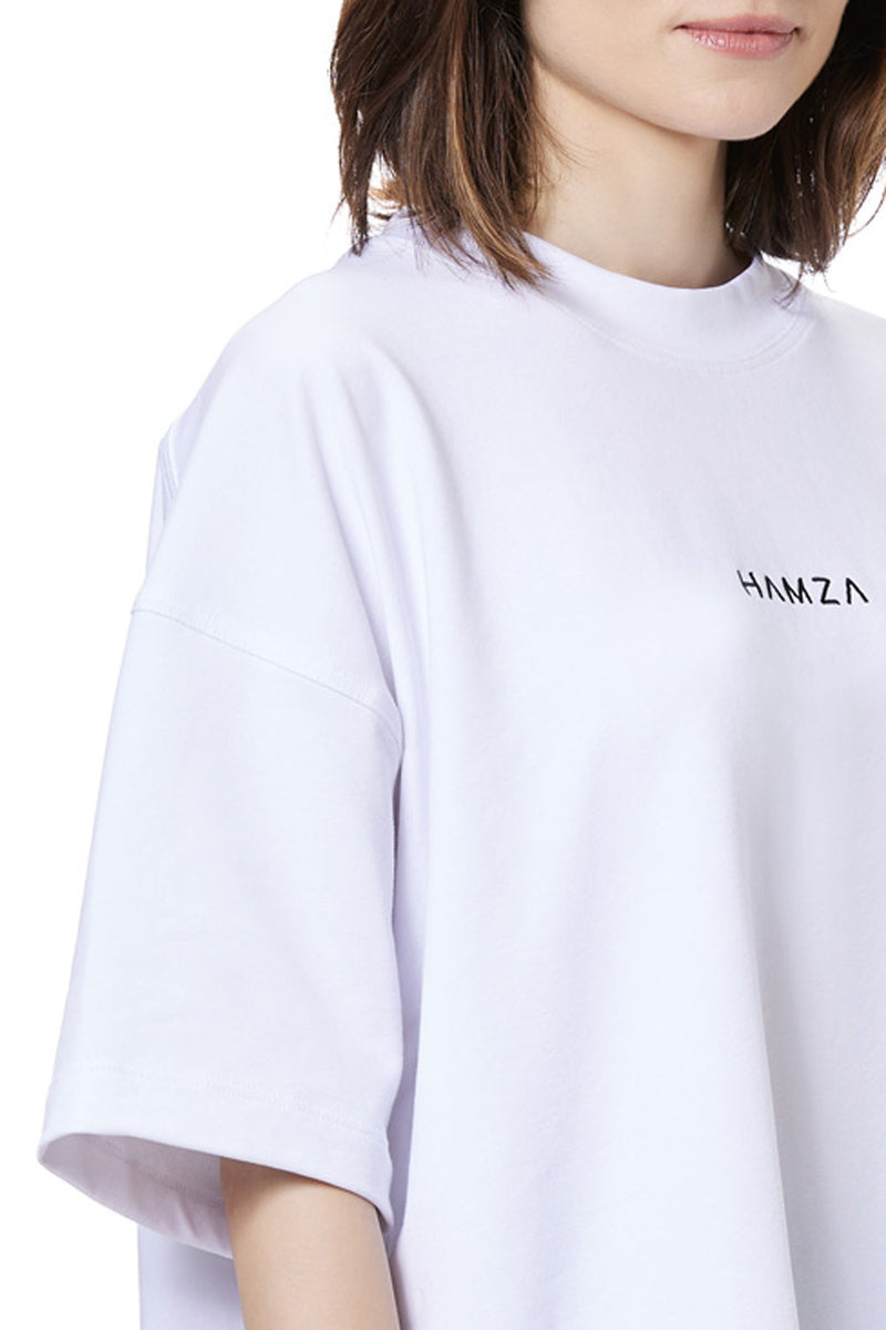 Boxy embroidered W T-Shirt