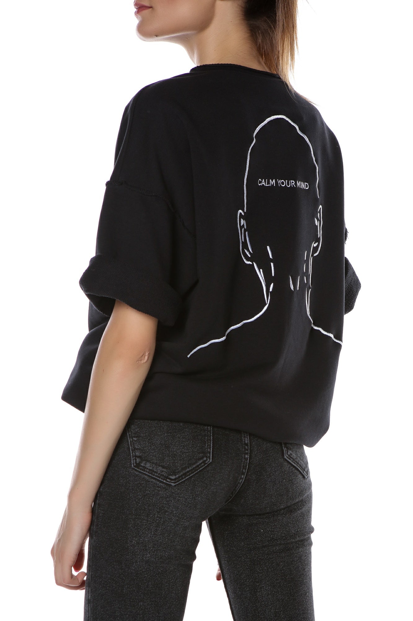 CALM embroidered W BLACK T-shirt